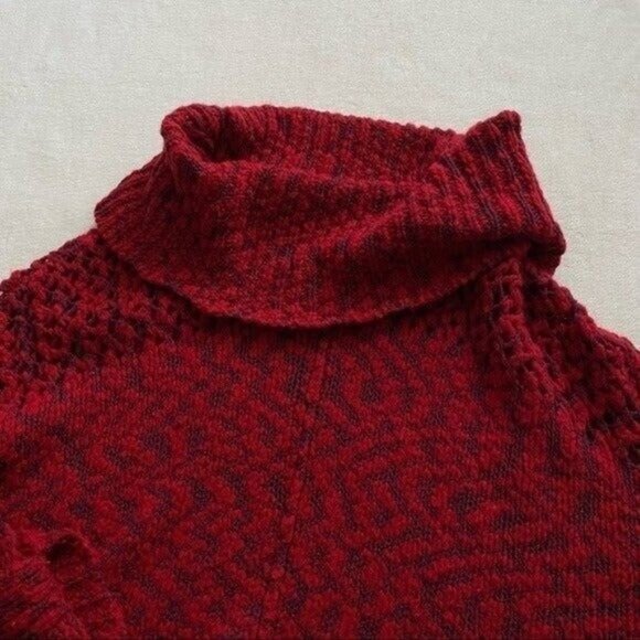 Alice + Olivia Otis Textured Red Chunky Wool Turtleneck Oversized Sweater Size M - Picture 10 of 11